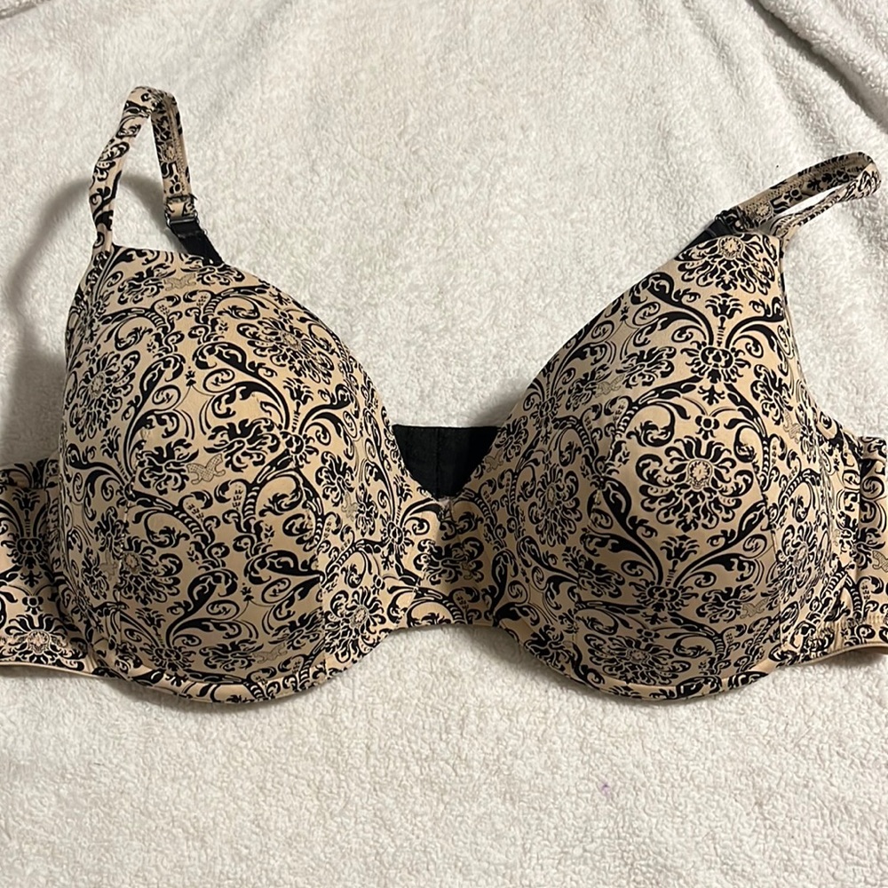 Cacique 42DDD stunning floral bra like new